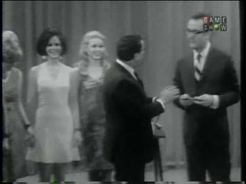 Victor Borge plays the Peopleodeon on "I've Got a Secret"