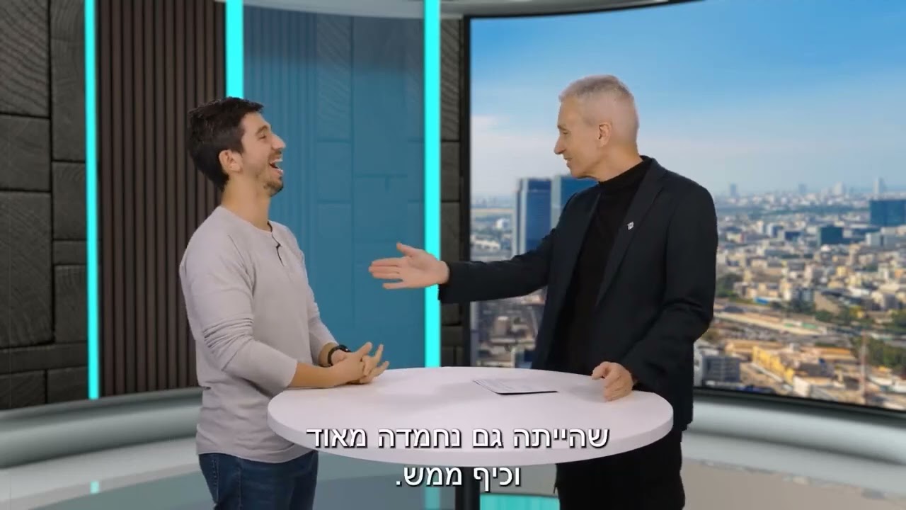 Avri Gilad talks about his daughters who enrolled in i-fal and know English
