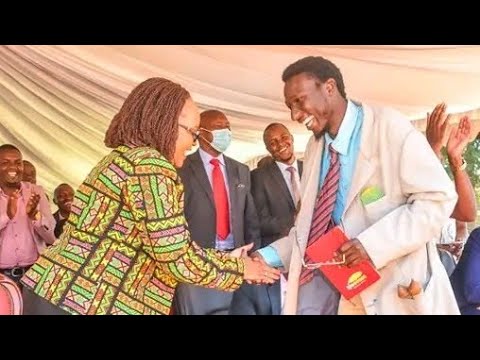 See The Famous Comedian Morey Wakibiru Who Left Gov Ann Waiguru Down Of Laughter Alicheka Yake Yote