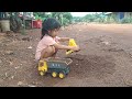 បូរិនលេងឡានដឹកដី , Borin playing with a truck , short video