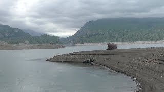 В поисках Трофея, Чиркейское водохранилище. Один на острове.