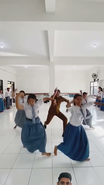 mengisi jam istirahat dalam kelas #sekolah