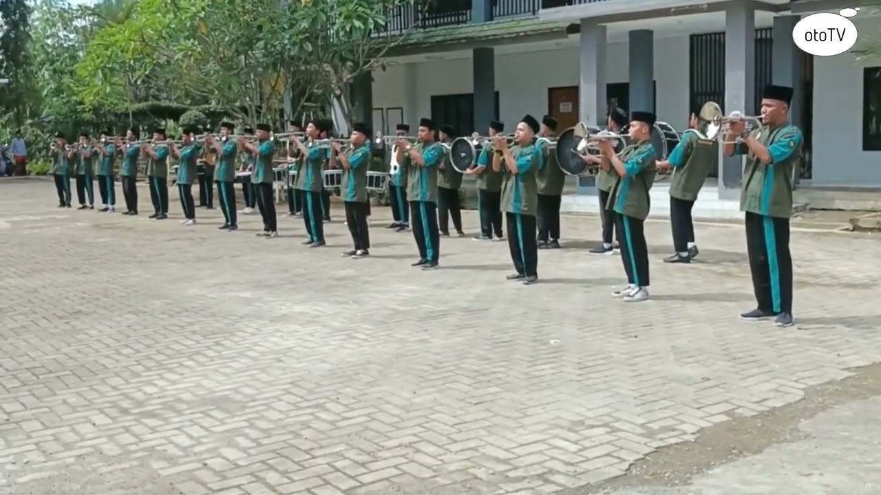 Drum Band Santri PP. Tanbihul Ghofilin Banjarnegara @pptangho @ppalanwarsarang