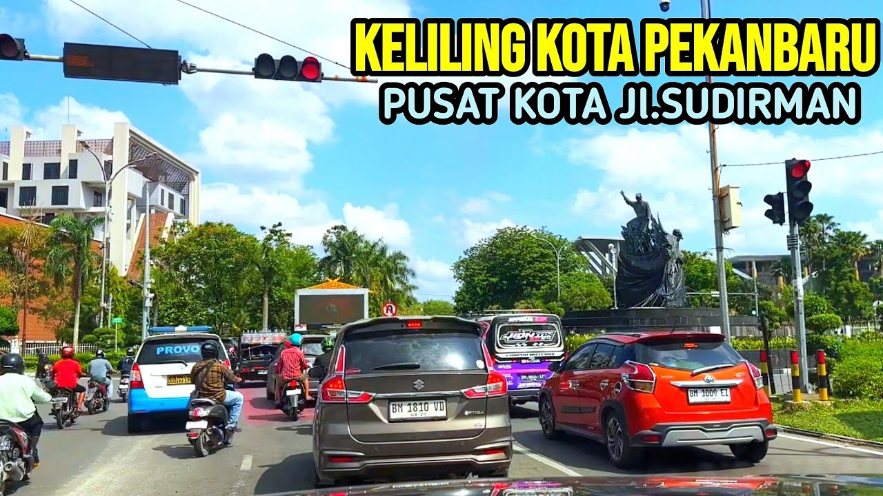 SUASANA JALAN SUDIRMAN PEKANBARU PROVINSI RIAU INDONESIA 2025