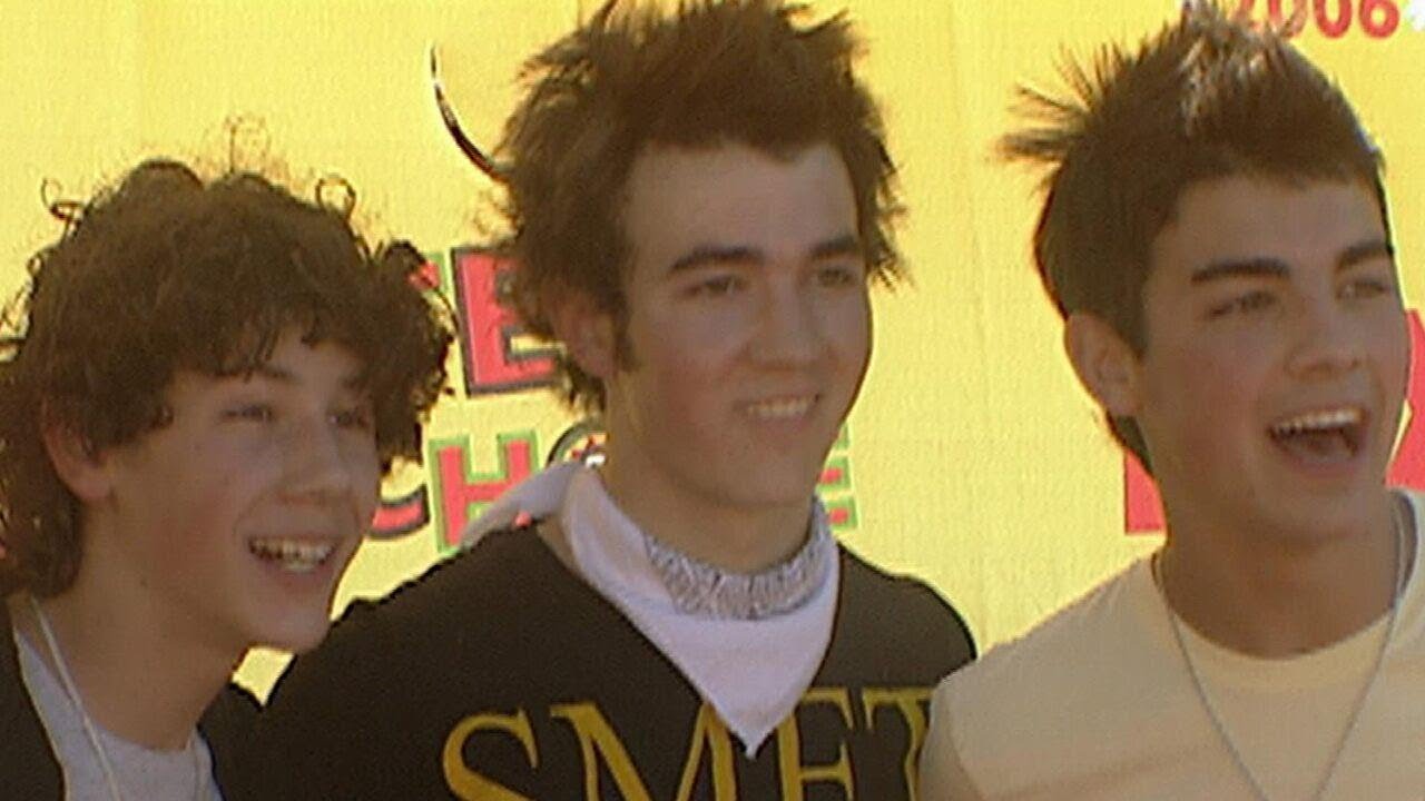 et online bachelor The Jonas Brothers: How the Trio Rose to Fame