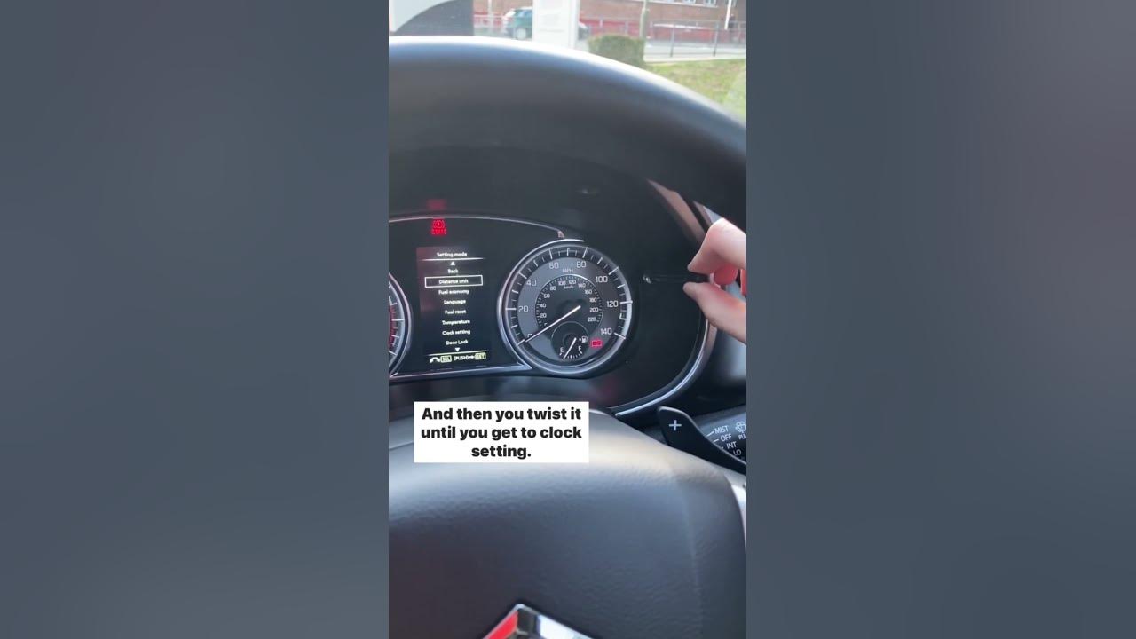 How to change the clock in the Suzuki Vitara Hybrid. - YouTube