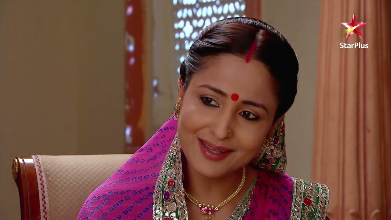 akshara-is-followed-by-a-stranger-s1-ep-1264-yeh-rishta-kya