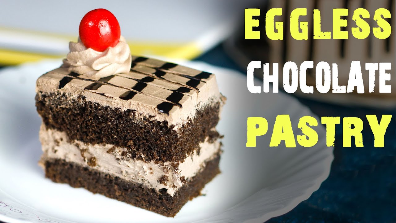 Eggless Chocolate Pastry Cake Recipe In Hindi | चॉकलेट पेस्ट्री पैन में | MintsRecipes