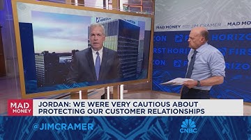 First Horizon CEO Bryan Jordan goes one-on-one with Jim Cramer