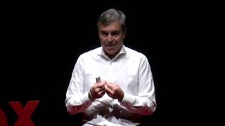 LA NEUROCIENCIA Y EL LIBRE ALBEDRIO | Javier Perez Castells | TEDxViaComplutense