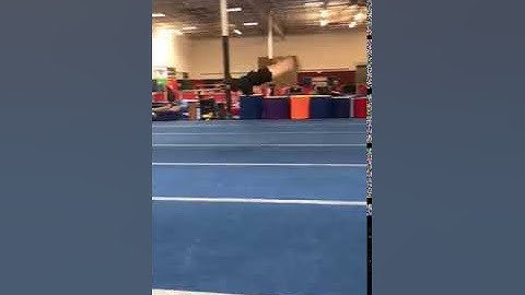 Round off BHS 1 1/2 round off back layout step out: Mallory Kent