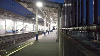 東武野田線 60000系 逆井駅を通過する急行船橋行き､