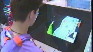Johnny Arcade test drives Sunsofts Super Spy Hunter @ 1990 WCES