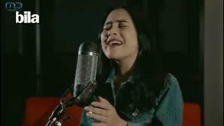 OST. Bawang Merah Bawang Putih - Prilly Latuconsina - Katakan Cinta Offical Lyric Video