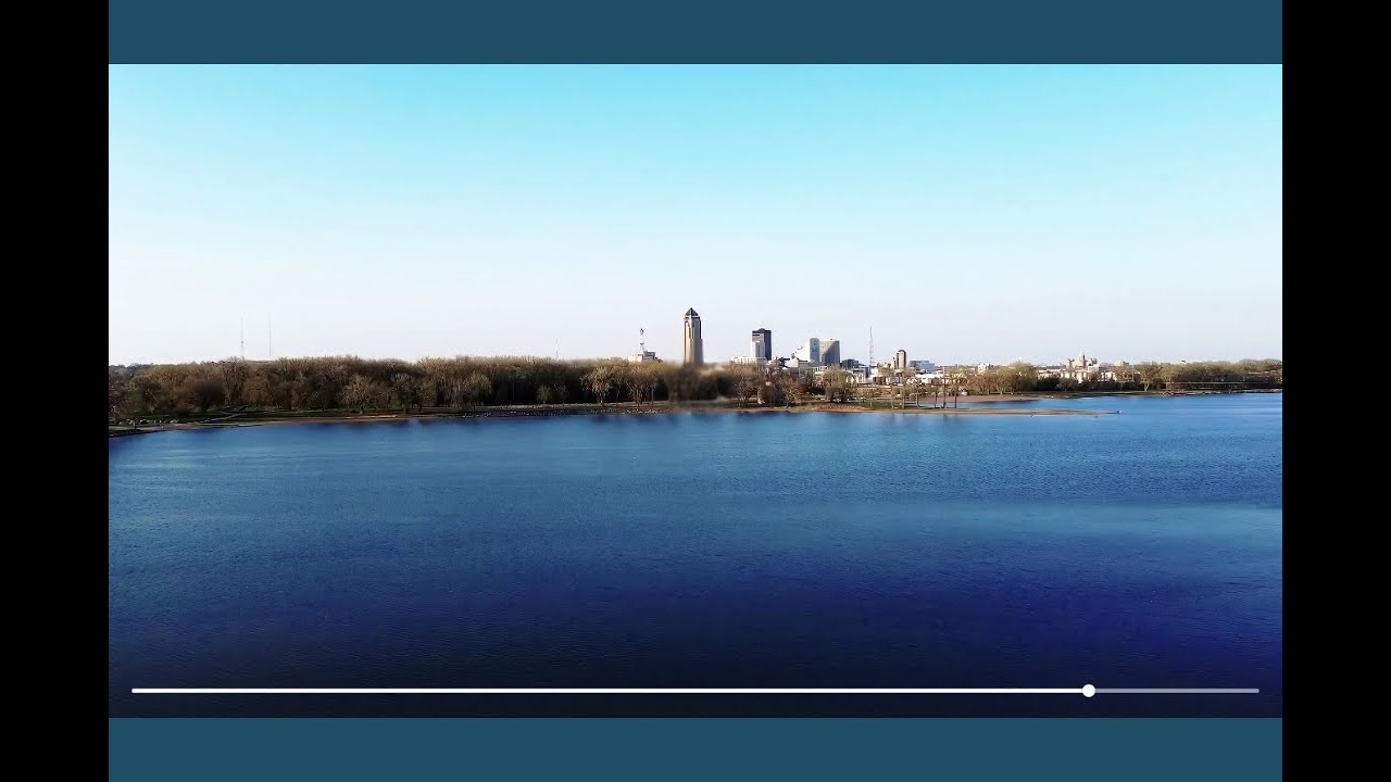 Exploring Gray’s Lake Park in Des Moines! | Best Things to Do in Iowa