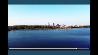 Exploring Gray’s Lake Park in Des Moines! | Best Things to Do in Iowa
