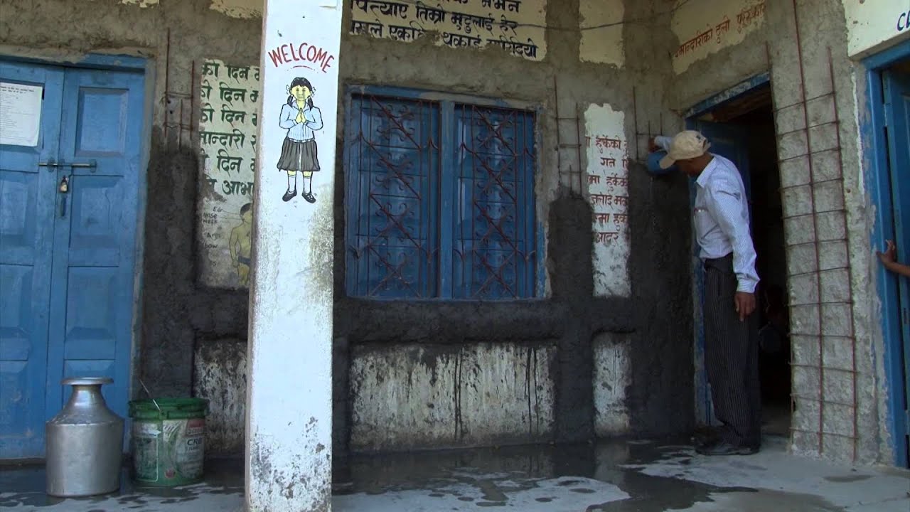 Erilaiset päivät - lasten arkea Nepalissa