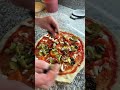 Una bella pizza con verdure appena fatte!🥕🥒🎥 @EnneAgency