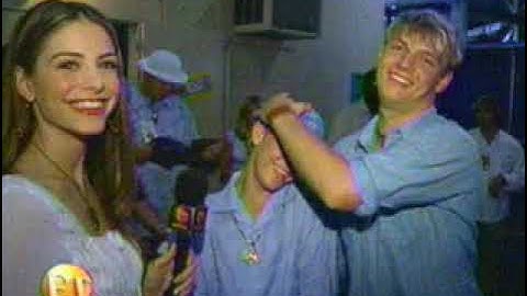 Aaron and Nick Carter   ET on MTV Interview at Wango Tango 2002