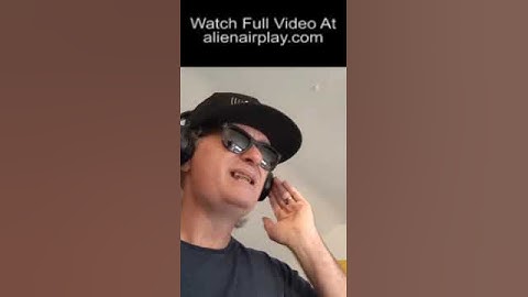 Thumbnail of Walking in Memphis. Covered by Alien Airplay