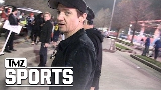 Information JEREMY RENNER BRADY'S A LEGEND ...Beat Bradshaw, Montana!!! | TMZ Sports Guide