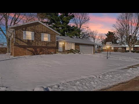 411 Weathering Dr, Mahomet, IL home video tour
