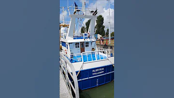 ??? Vlissingen Netherlands ???? Sluicebox @TravelwithHugoF  #boatlock #sluicebox #sluice #sluis