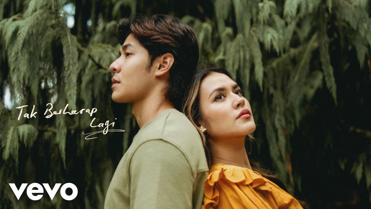 Raisa   Tak Berharap Lagi Official Lyric Video