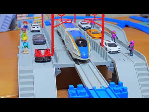 Plarail W7 Series Hokuriku Shinkansen Kagayaki Railroad and Road