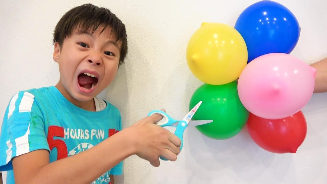 風船の中身はスライム？  Hide and Seek with balloon