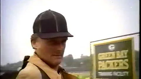 1994 - Dennis Hopper Sneaks Into Packers Practice