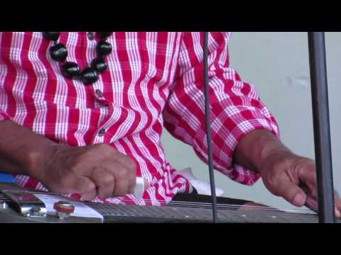 "Kawohikukapulani"  Geri Valdriz