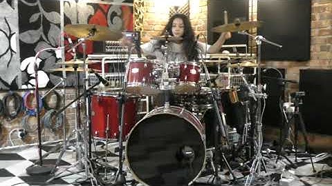 THIRTY SECONDS TO MARS - THE KILL [BURY ME] DRUM COVER BY HANIFAH NAIMI