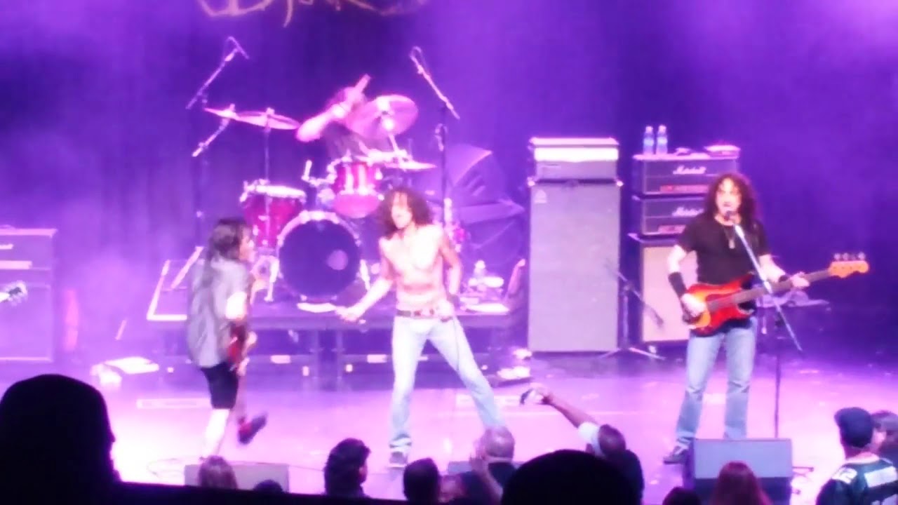 Bonfire AC/DC Tribute - YouTube
