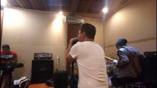 Akhirnya kumenemukanmu Ady ex Naff band latihan