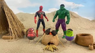 Superhero: Hulk vs Spiderman Grilled fish challenge in the desert - What kind of fish is that big??