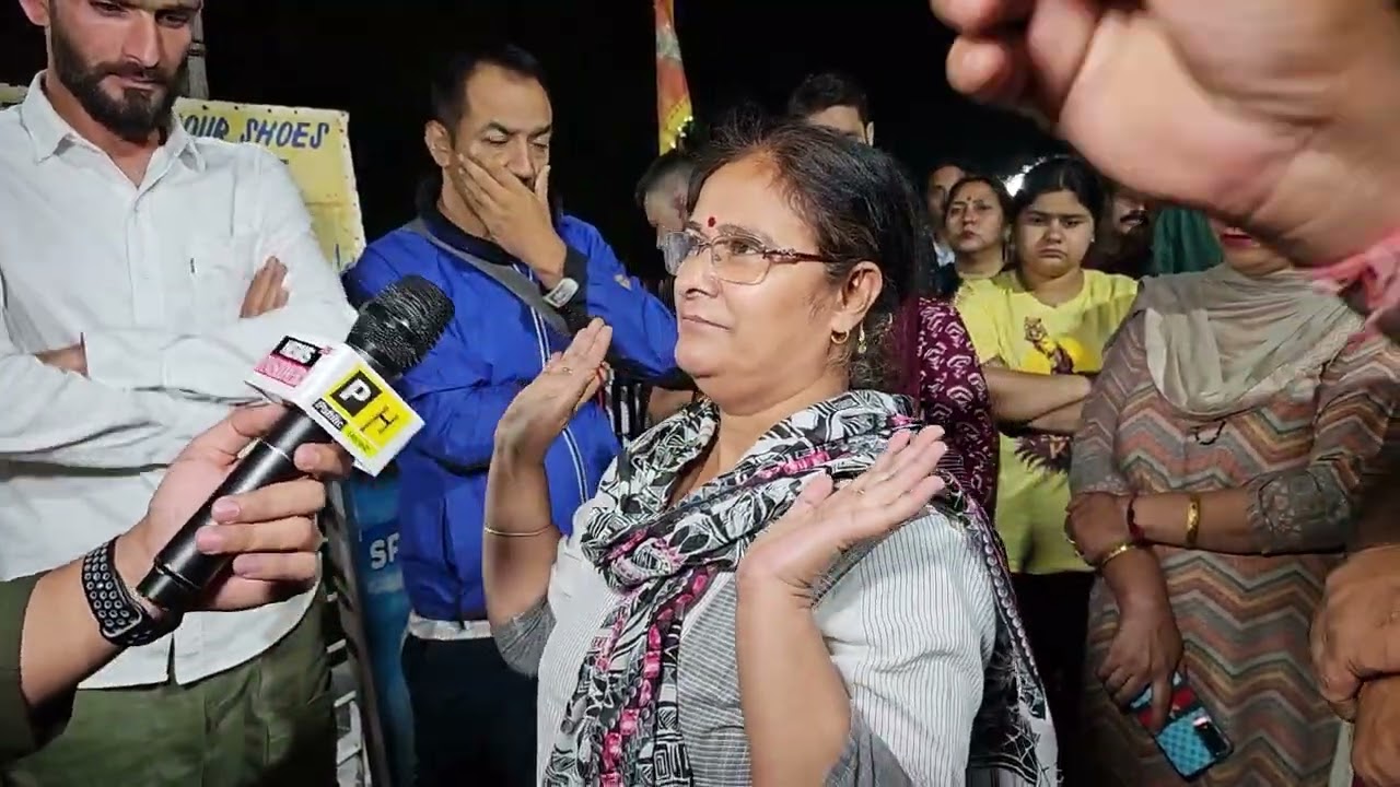 Pahalgam Chalo: After 35yrs Kashmiri Pandits Reach Mattan Temple to Offer Pooja