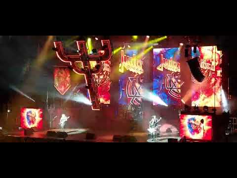 Judas Priest  - Invincible Shield (live in Dublin)