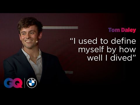 Video: Tom Daley Net Worth: Wiki, precējies, ģimene, kāzas, alga, brāļi un māsas