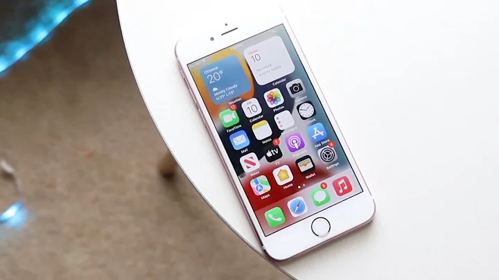 Why Everyone Loves The iPhone 6S In 2025