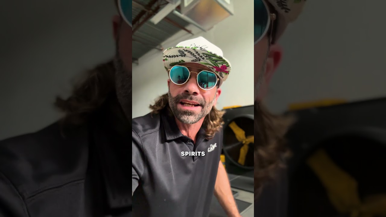 Two sips. That’s all it took for methanol-laced bootleg booze to kill 160+ people in Turkey.