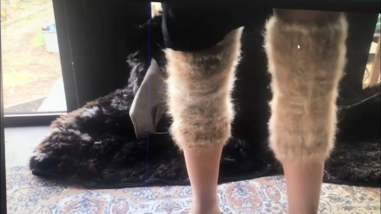 Наколенники из собачьей шерсти - YouTube