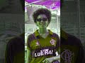 Hoje tio Arlindo dorme feliz! Meu lugar é suburbano, é encruzilhada, é terra de bamba e também da