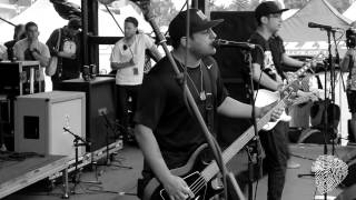 Man Overboard - "Love Your Friends, Die Laughing" (Live at Vans Warped Tour)