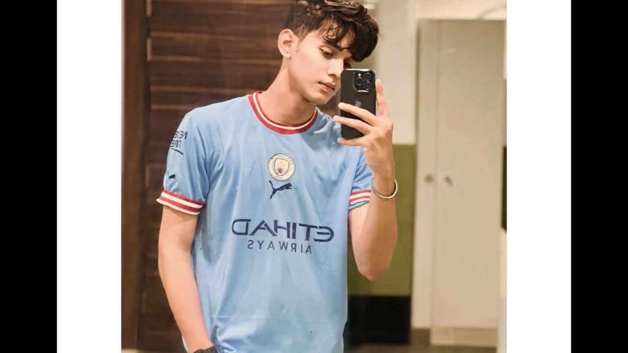 Yo wassup people !! Gun Talks is live 