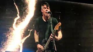 Chevelle - Comfortable Liar (Live in Noblesville, Indiana)