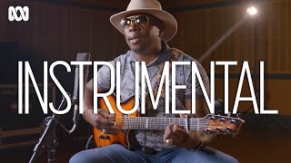 Vieux Farka Touré explains his unique guitar style | Instrumental