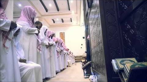 تلاوة خاشعة ( جَنَّاتُ عَدْنٍ يَدْخُلُونَهَا وَمَنْ صَلَحَ مِنْ آبَائِهِمْ ) من رمضان 1434 ليلة 18