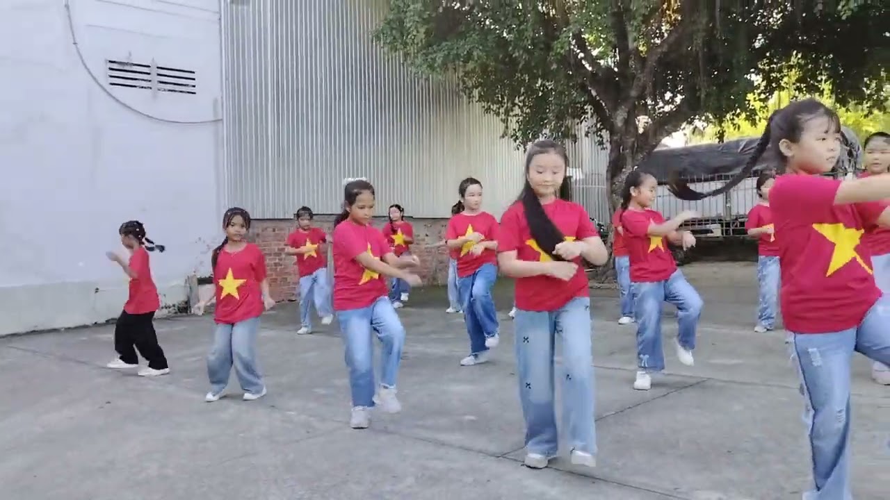 Em bé Việt Nam. An Ngãi Trung