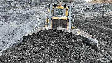 Cat D10T2 Pushing Off Cliff